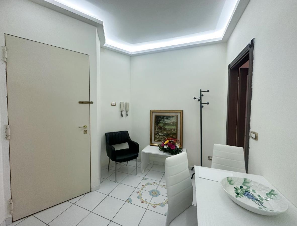 Pagina Storica Di Napoli Apartment Bagian luar foto