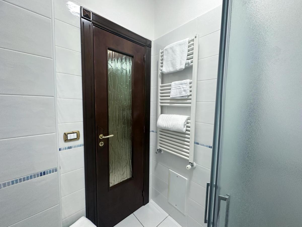 Pagina Storica Di Napoli Apartment Bagian luar foto