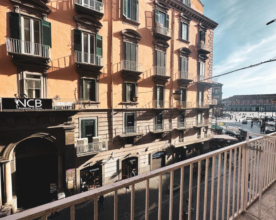 Pagina Storica Di Napoli Apartment Bagian luar foto