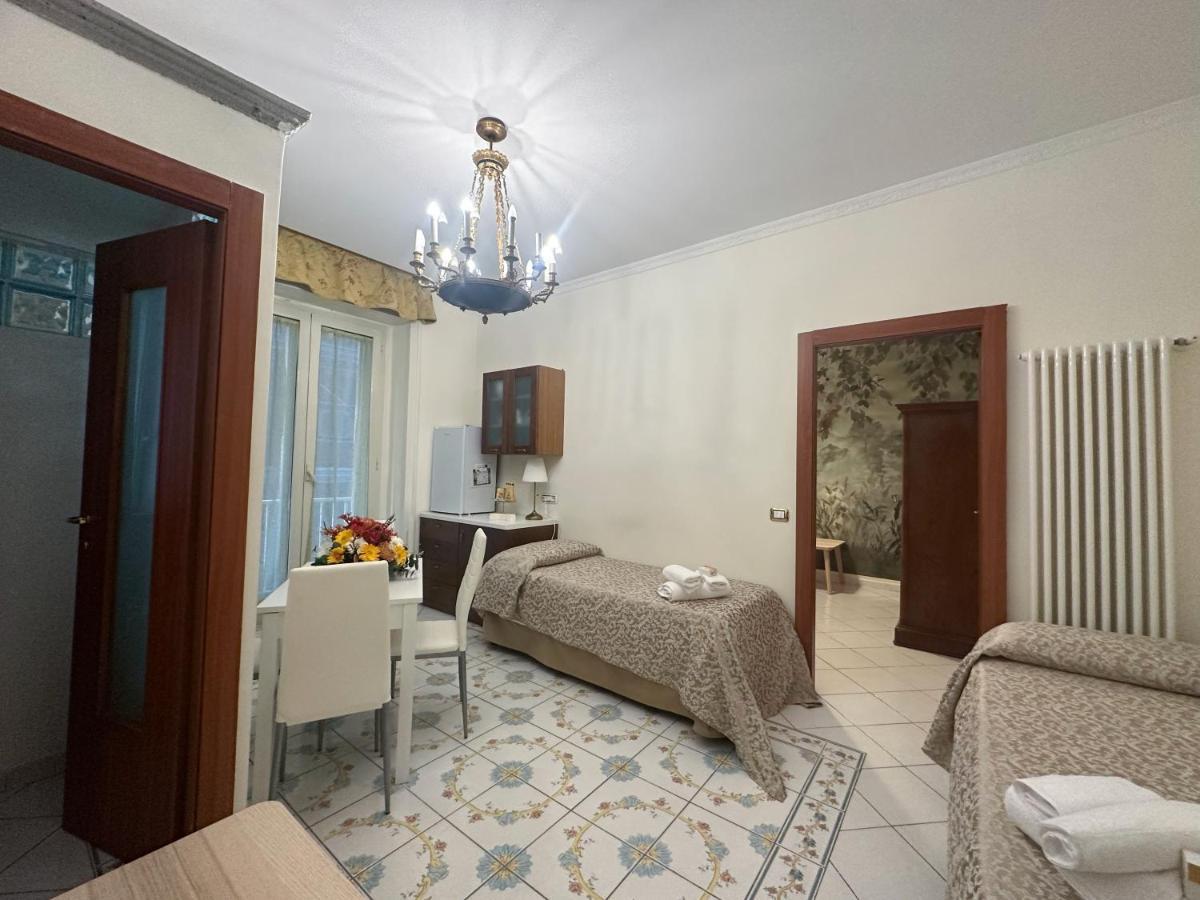Pagina Storica Di Napoli Apartment Bagian luar foto